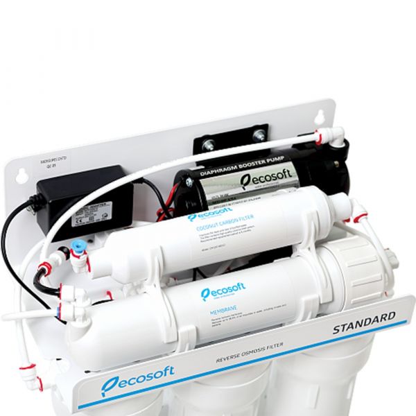 Фильтр обратного осмоса Ecosoft Standard 5-50P с помпой